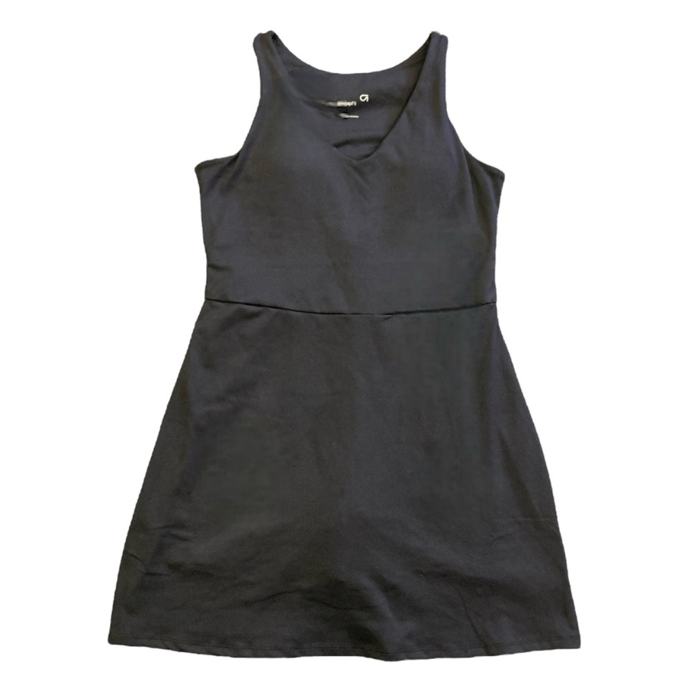 GAPFit Women's Moisture Wicking Shelf Bra Active Tank Dress